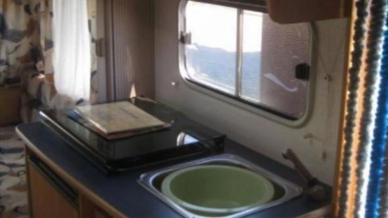                         Caravelair Bamba Luxe 395, 1998 r., waga 785 kg - zdjęcie 12
                        