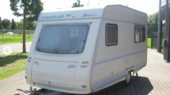                         Caravelair Bamba Luxe 395, 1998 r., waga 785 kg - zdjęcie 3
                        