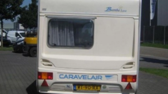                         Caravelair Bamba Luxe 395, 1998 r., waga 785 kg - zdjęcie 4
                        