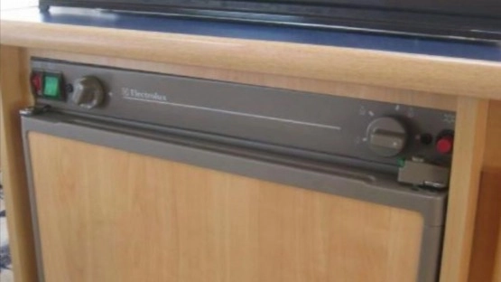                         Caravelair Bamba Luxe 395, 1998 r., waga 785 kg - zdjęcie 5
                        