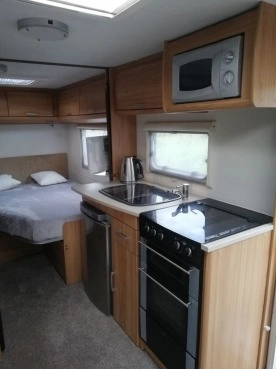                         Przyczepa Kempingowa Lunar Lexon 570 z 2010 r., 6-cio osobowa - zdjęcie 3
                        