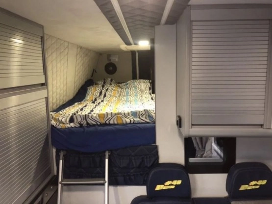                         Kamper Peugeot Boxer - zdjęcie 6
                        