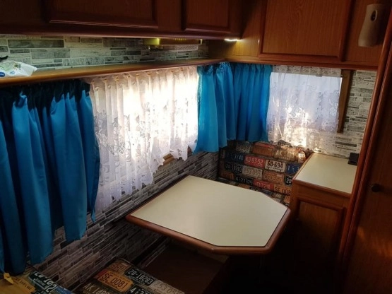                         Kamper Peugeot J5 - zdjęcie 17
                        