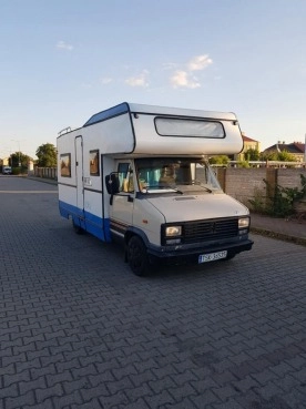                         Kamper Peugeot J5 - zdjęcie 28
                        