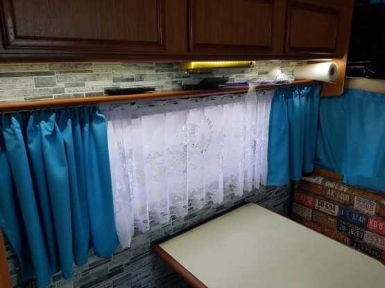                         Kamper Peugeot J5 - zdjęcie 3
                        