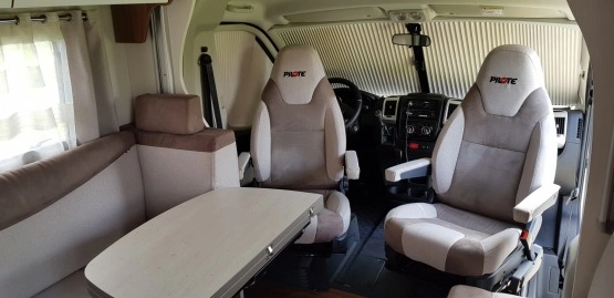                         CAMPWR PILOTE -IDEALNY - zdjęcie 9
                        