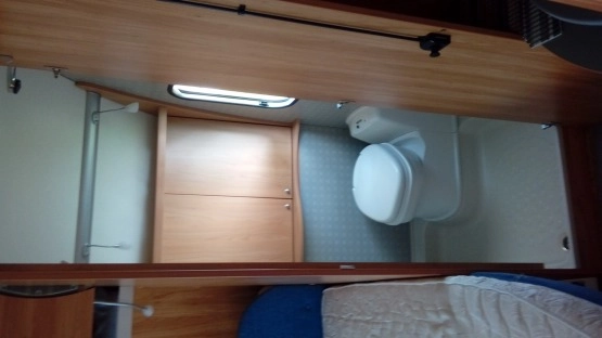                         Przyczepa Kempngowa Burstner Flipper 460 TS - zdjęcie 7
                        