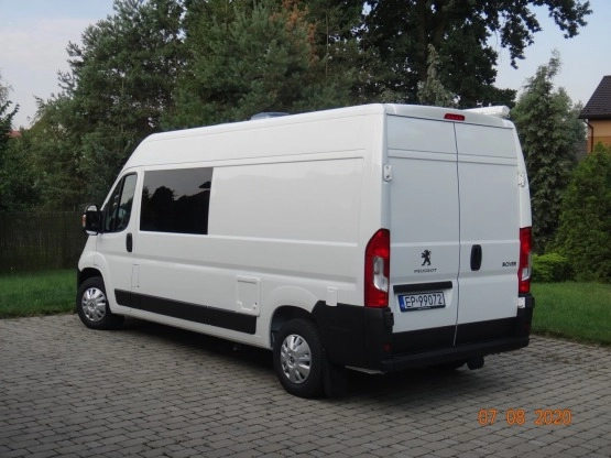                         Nowy kamper 2+2 Peugeot Boxer 2.2 HDi 165KM, panel słoneczny, długość <6m - zdjęcie 4
                        