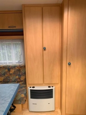                         Hobby 450 De luxe - zdjęcie 18
                        