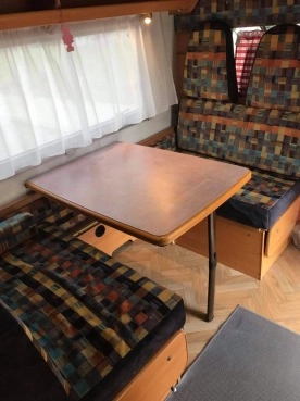                         Kamper LMC Fiat Ducato 2000 - zdjęcie 4
                        