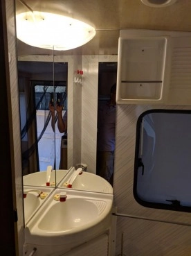                         Adria Optima 4258 - zdjęcie 16
                        