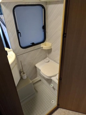                         Adria Optima 4258 - zdjęcie 3
                        