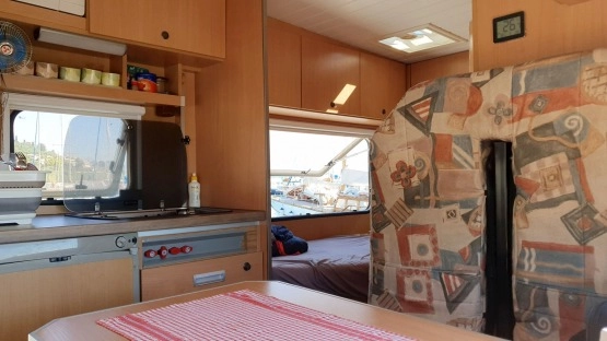                         Fiat Ducato Kamper rodzinny  - zdjęcie 5
                        