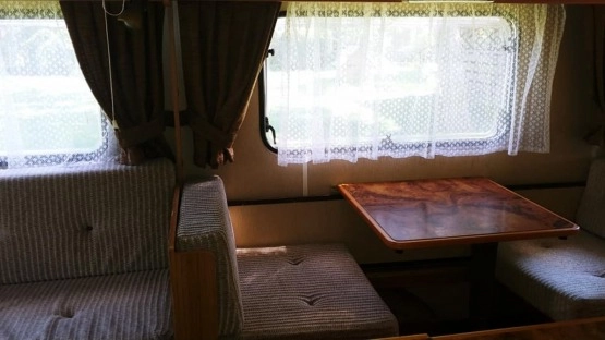                         Przyczepa kempingowa LMC Munsterland 480 Siesta - 5 osób - zdjęcie 8
                        