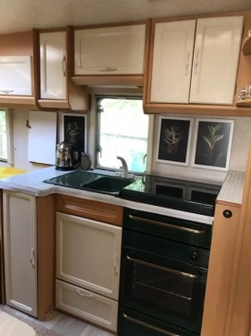                         2 Przyczepa Kempingowa 2/3 osobowa - zdjęcie 5
                        