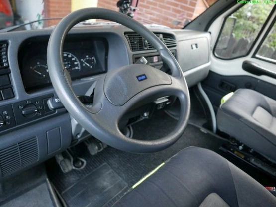                         Kamper Fiat Ducato Elnagh - zdjęcie 6
                        