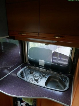                         Kamper Fiat Ducato Elnagh - zdjęcie 9
                        