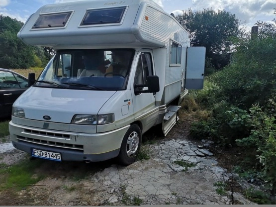                         Kamper Laika Ekovip 5L 2,5 TD - zdjęcie 1
                        