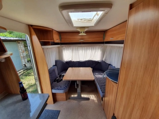                         Burstner Flipper 435tk 2007 r. DMC 1200 kg - zdjęcie 27
                        