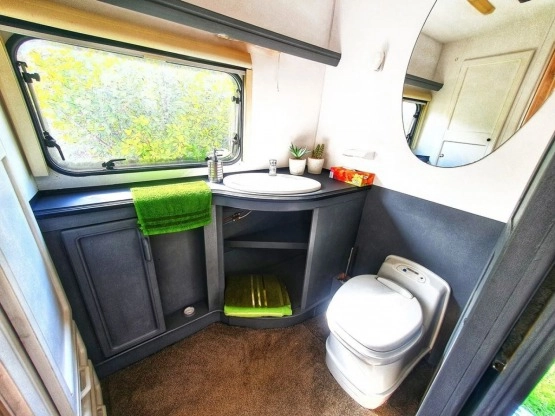                         Przyczepa ABBEY GTS 216, 98 r. - zdjęcie 9
                        