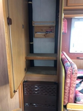                         Kamper Fiat Ducato 1,9 TD 1995 r. 5 osobowy - zdjęcie 4
                        