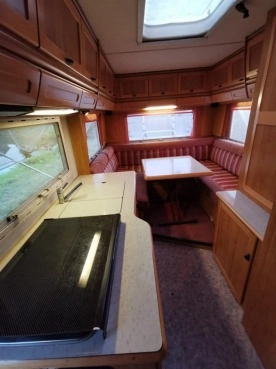                         Kamper Hymer Integra na Fiacie Ducato - zdjęcie 4
                        