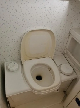                         Kamper Hymer Integra na Fiacie Ducato - zdjęcie 8
                        