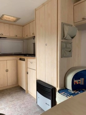                         Burstner Scala z 1999 r. - zdjęcie 3
                        