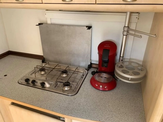                         Burstner Scala z 1999 r. - zdjęcie 8
                        