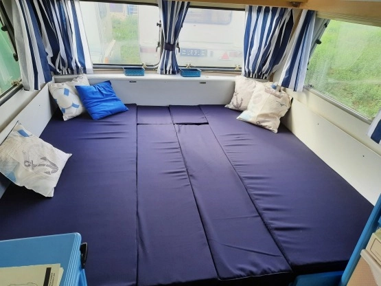                         Abi Equerry Jubilee - zdjęcie 6
                        