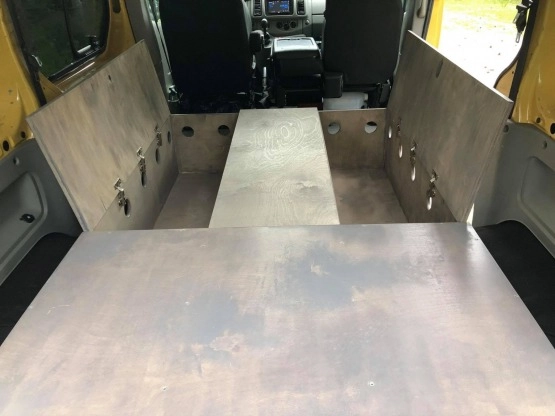                         Zabudowa kempingowa kamper Vivaro Trafic Scudo Expert camper bus - zdjęcie 11
                        