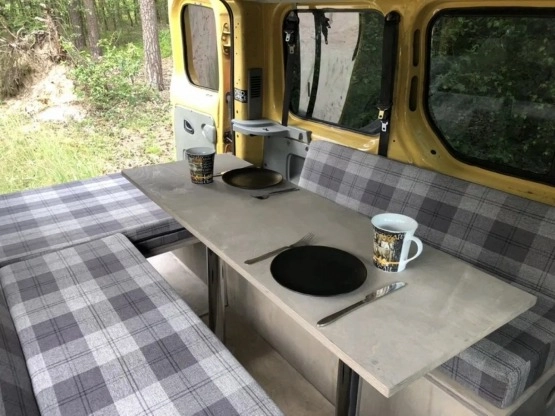                         Zabudowa kempingowa kamper Vivaro Trafic Scudo Expert camper bus - zdjęcie 6
                        