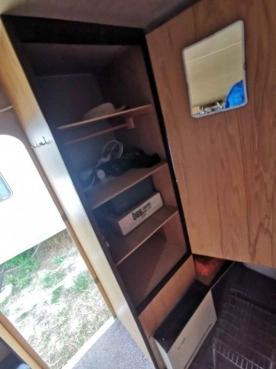                         Przyczepa kempingowa Knaus Eiffeland - zdjęcie 2
                        