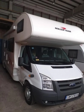                         Kamper Ford Transit Roller Team - zdjęcie 14
                        