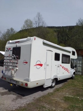                         Kamper Ford Transit Roller Team - zdjęcie 3
                        