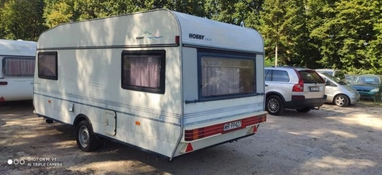                         Przyczepa kempingowa Hobby z przedsionkiem - zdjęcie 10
                        