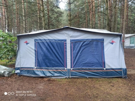                         Przyczepa kempingowa Hobby z przedsionkiem - zdjęcie 6
                        