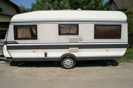                         Hobby 495 Prestige 1989 - zdjęcie 12
                        