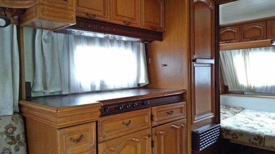                         Hobby 495 Prestige 1989 - zdjęcie 14
                        