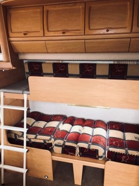                         Sprzedam przyczepę COACHMAN VIP  - zdjęcie 2
                        