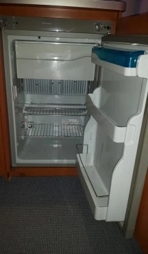                         Przyczepa kempingowa 2003 r. KNAUS EUROSTAR 550 - zdjęcie 19
                        