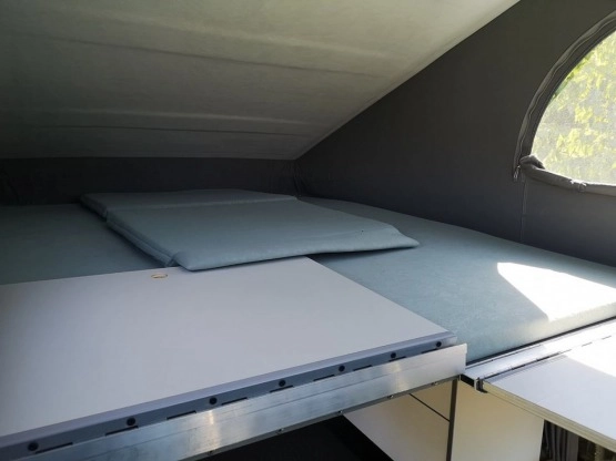                         Kamper Camper Opel Vivaro - zdjęcie 8
                        