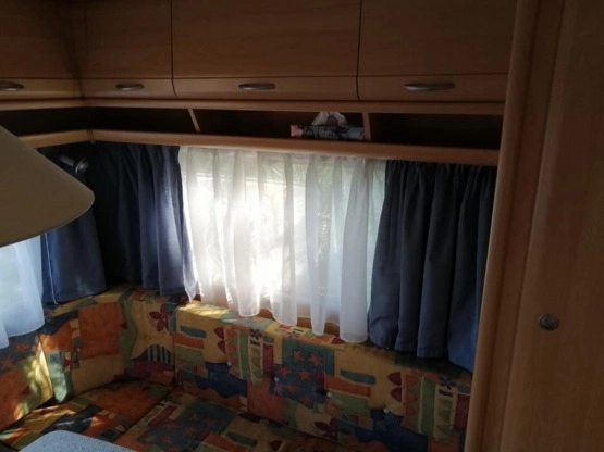                         Dethleffs Camper 1999 r. - zdjęcie 21
                        