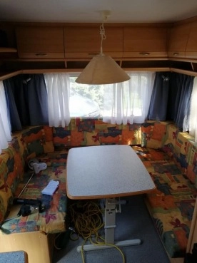                         Dethleffs Camper 1999 r. - zdjęcie 9
                        