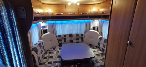                         Hobby de Luxe 2010r. 1400kg DMC - zdjęcie 13
                        