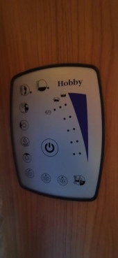                         Hobby de Luxe 2010r. 1400kg DMC - zdjęcie 6
                        