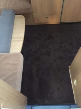                         Sprzedam przyczepę kempingowa Burstner Belcanto - zdjęcie 9
                        