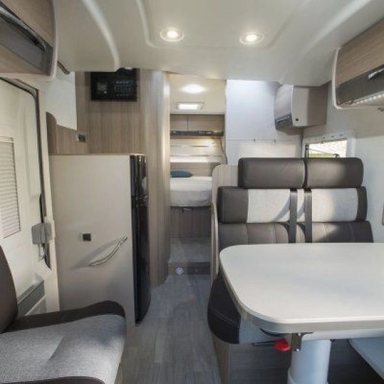                         Kamper Ford Chausson - zdjęcie 2
                        