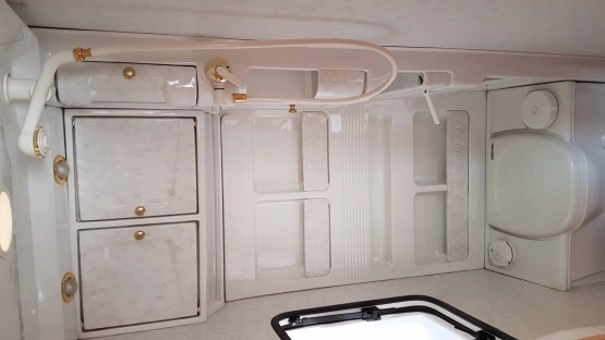                          HOBBY Exclusive 495 + przedsionek + markiza - zdjęcie 13
                        