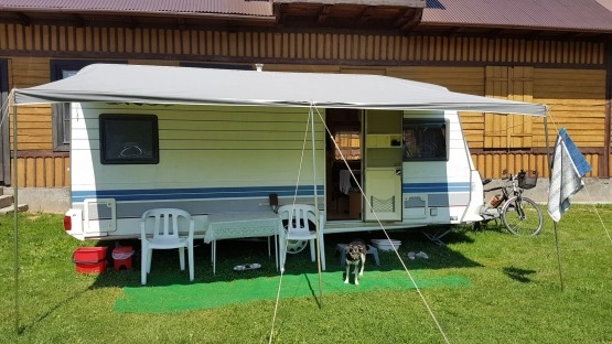                          HOBBY Exclusive 495 + przedsionek + markiza - zdjęcie 6
                        